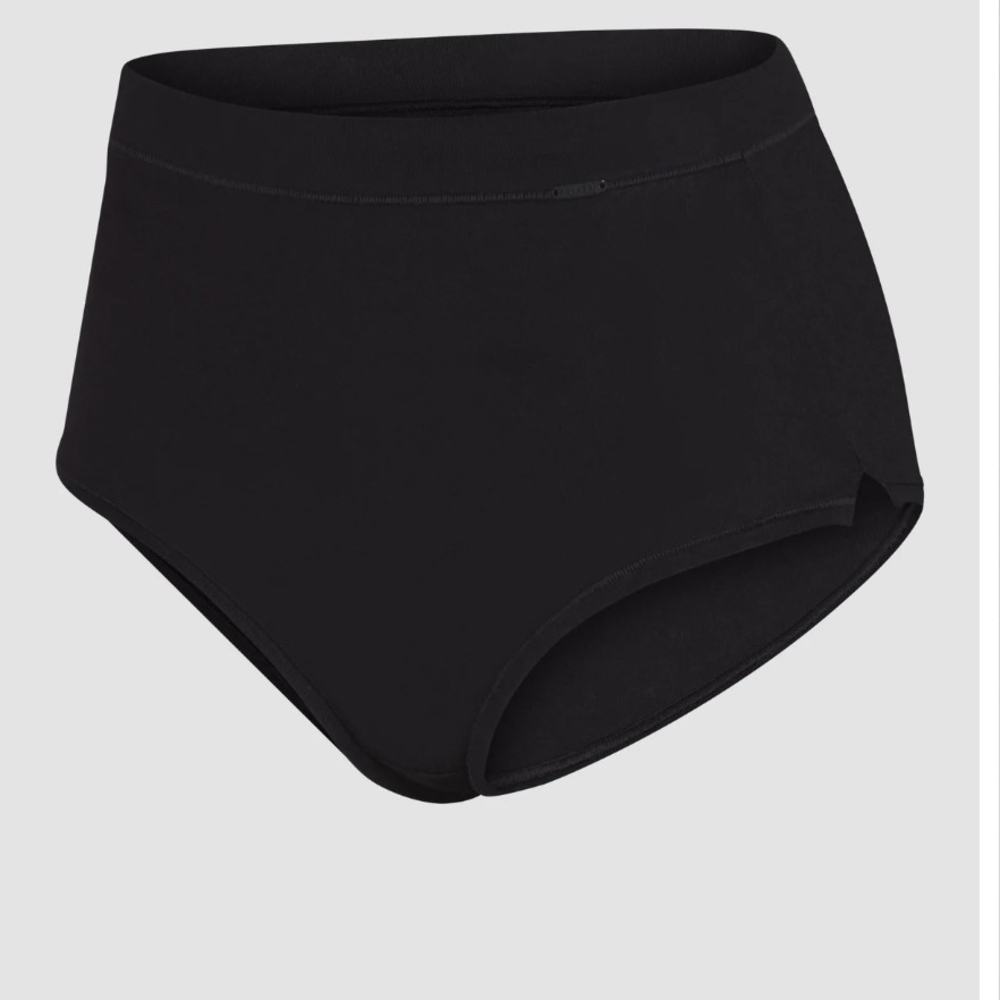 Savage X Fenty Black High-Waisted Women's Shorts  *BUNDLES ARE BEST*